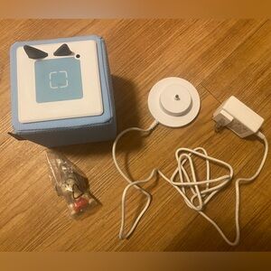 Tonies Box with charger and original dog figure